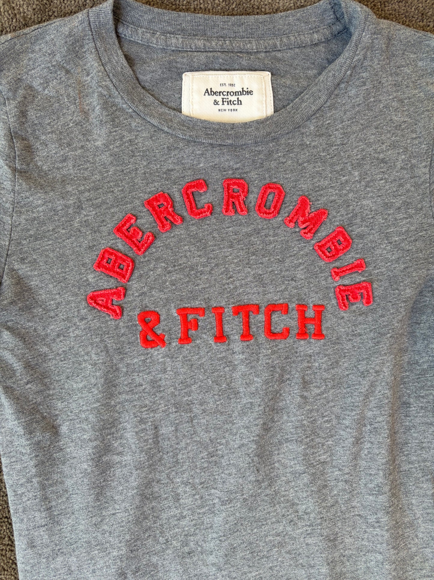 Y2K Vintage Abercrombie & Fitch Grey Logo Tee
