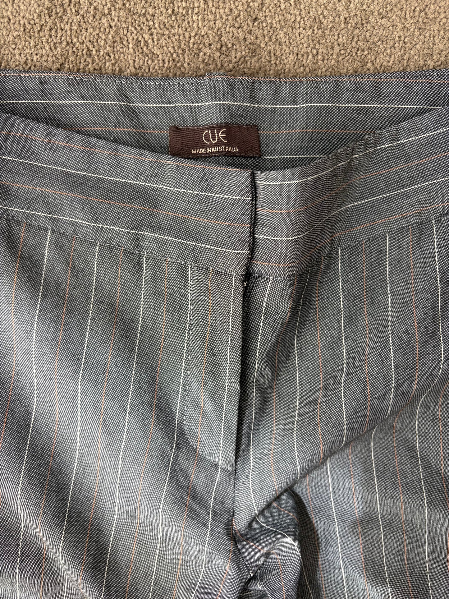 CUE Vintage Grey Pinstripe Tailored Capri Pants