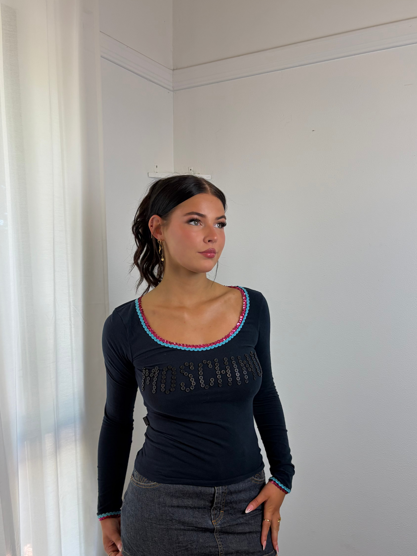 MOSCHINO Button Logo Long Sleeve