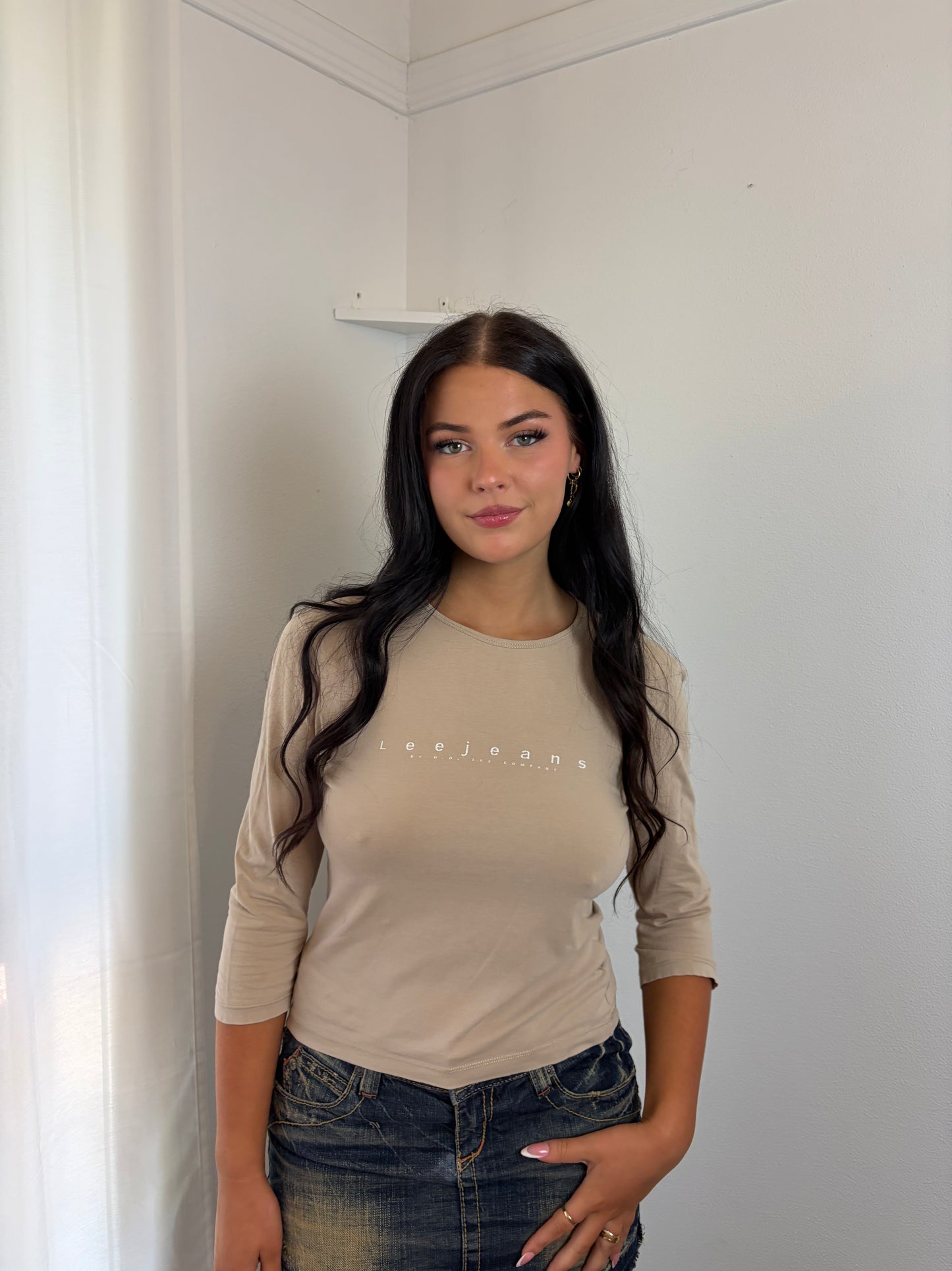 Minimal Lee Jeans Tee