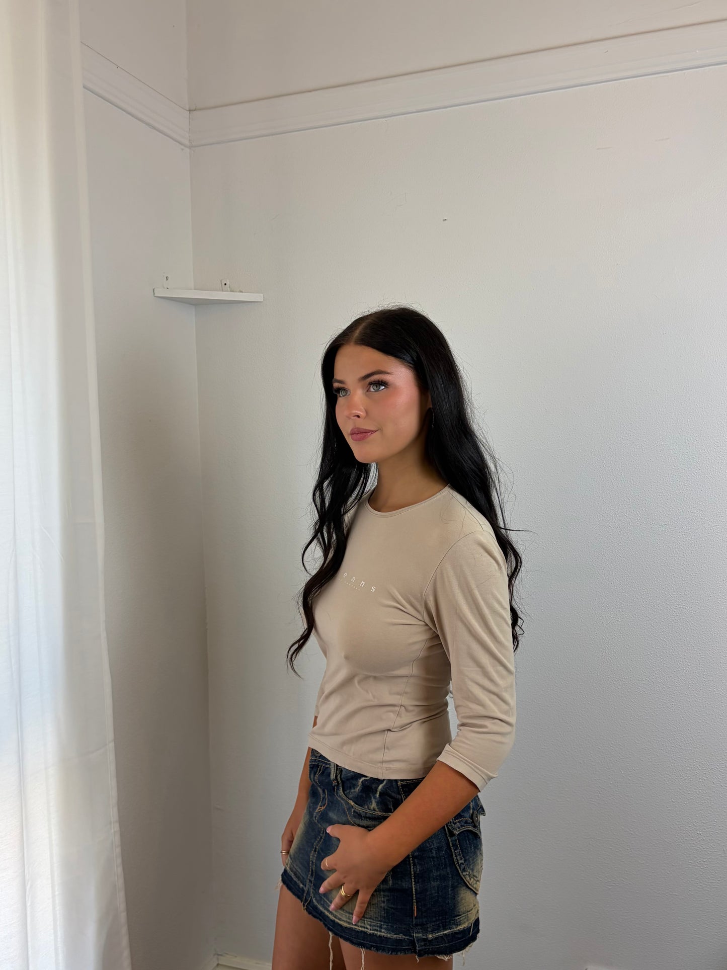 Minimal Lee Jeans Tee