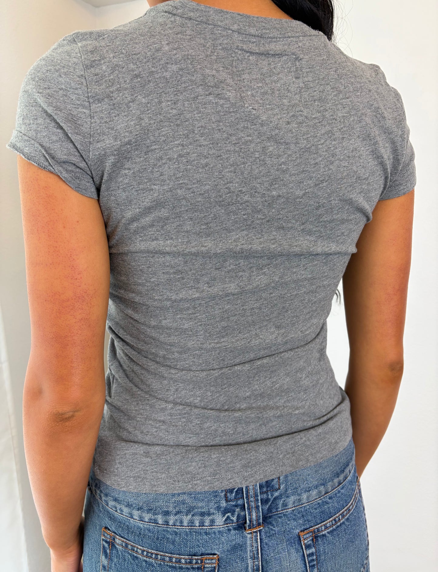 Y2K Vintage Abercrombie & Fitch Grey Logo Tee