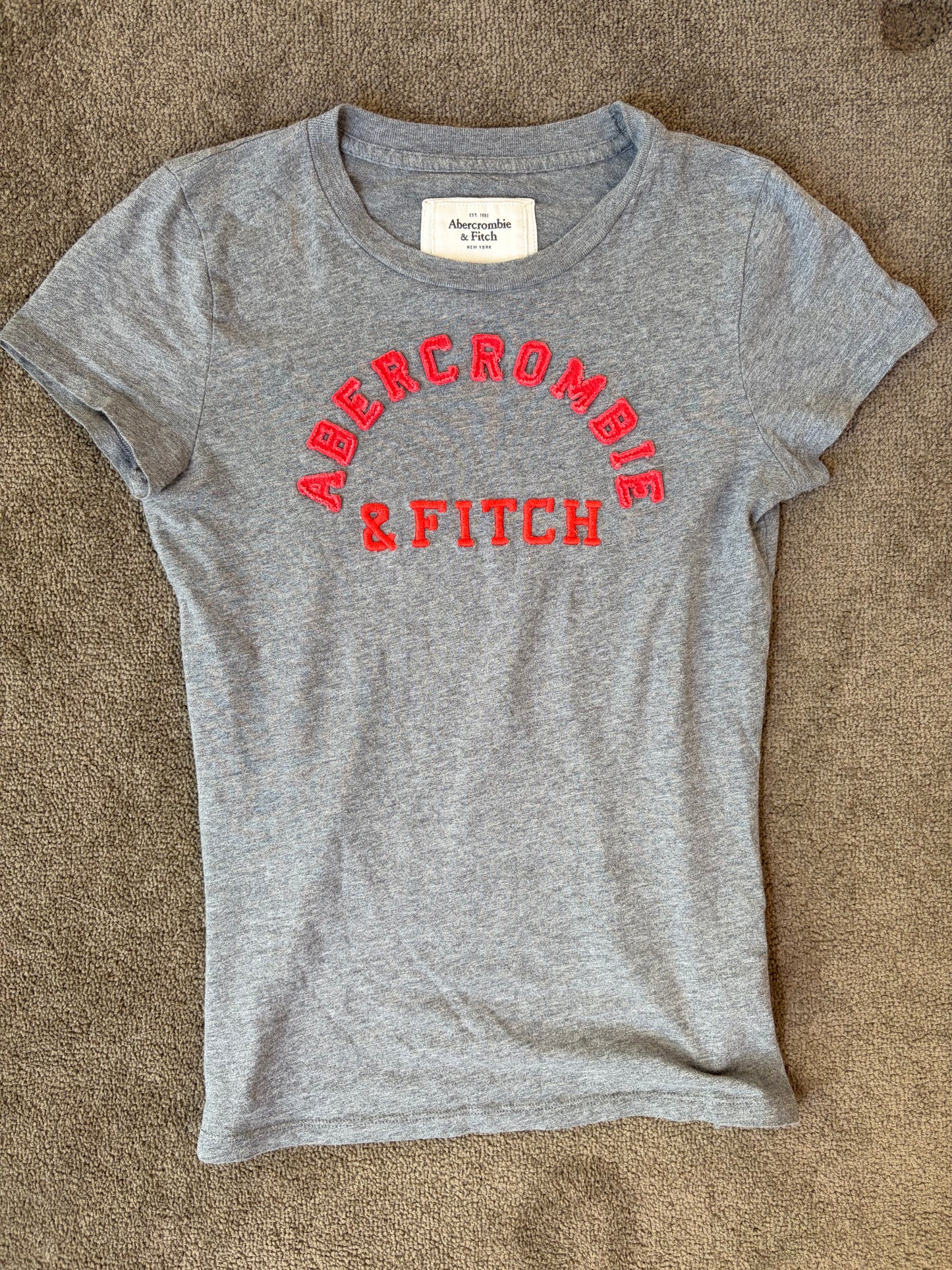 Y2K Vintage Abercrombie & Fitch Grey Logo Tee