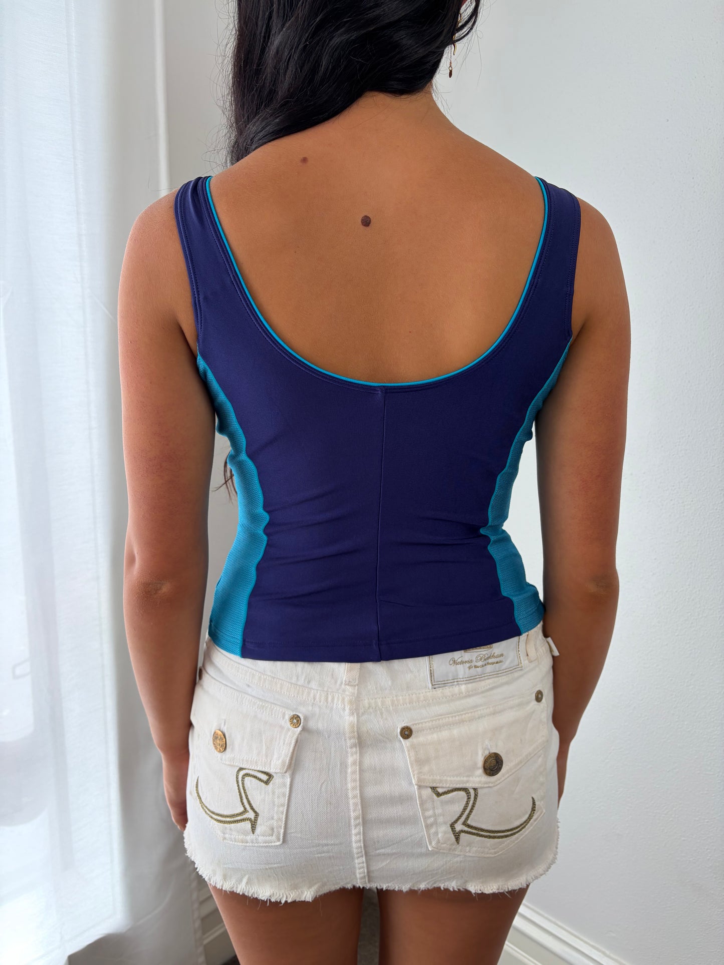 Vintage Sport Luxe Zip-Front Contour Top in Navy & Aqua