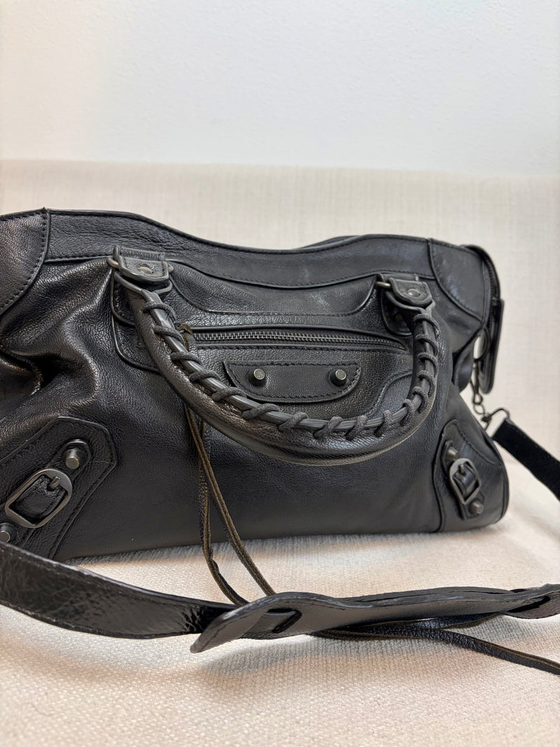 Balenciaga Inspired Noir City Carry