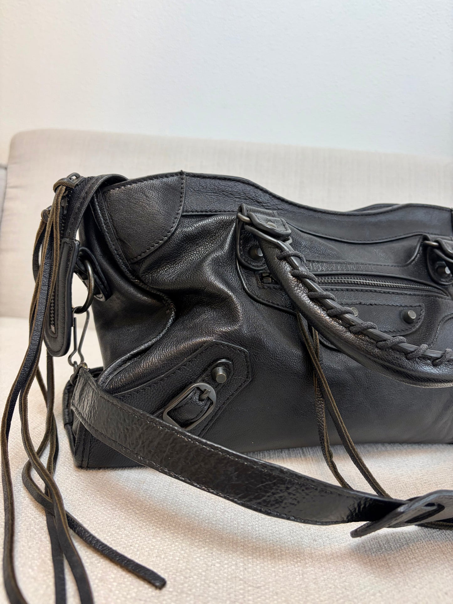 Balenciaga Inspired Noir City Carry